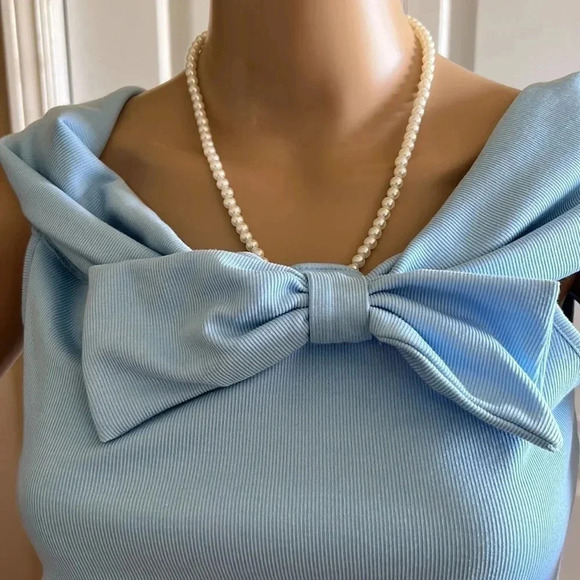 Faux wrap dress,Nwt,off shoulder,cowl,bow, fitted dress, feminine,romantic - Picture 13 of 13